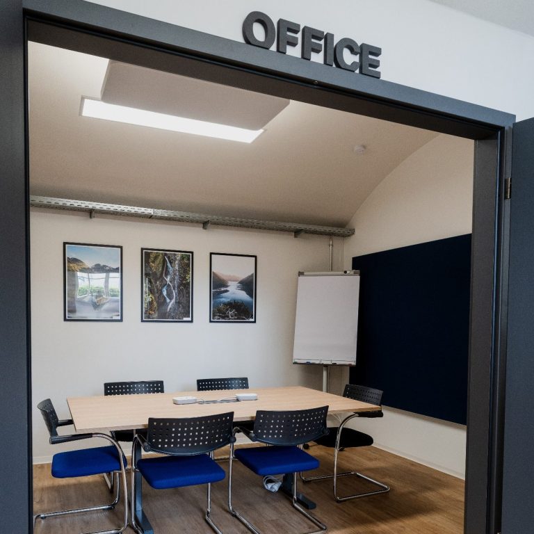 Meetingraum Office. Der klassische Meetingraum für effiziente Besprechungen.
